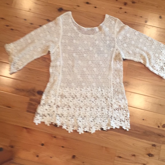 In Style Tops - Boho Cream Colored Machine Crocheted Blouse\Tunic.